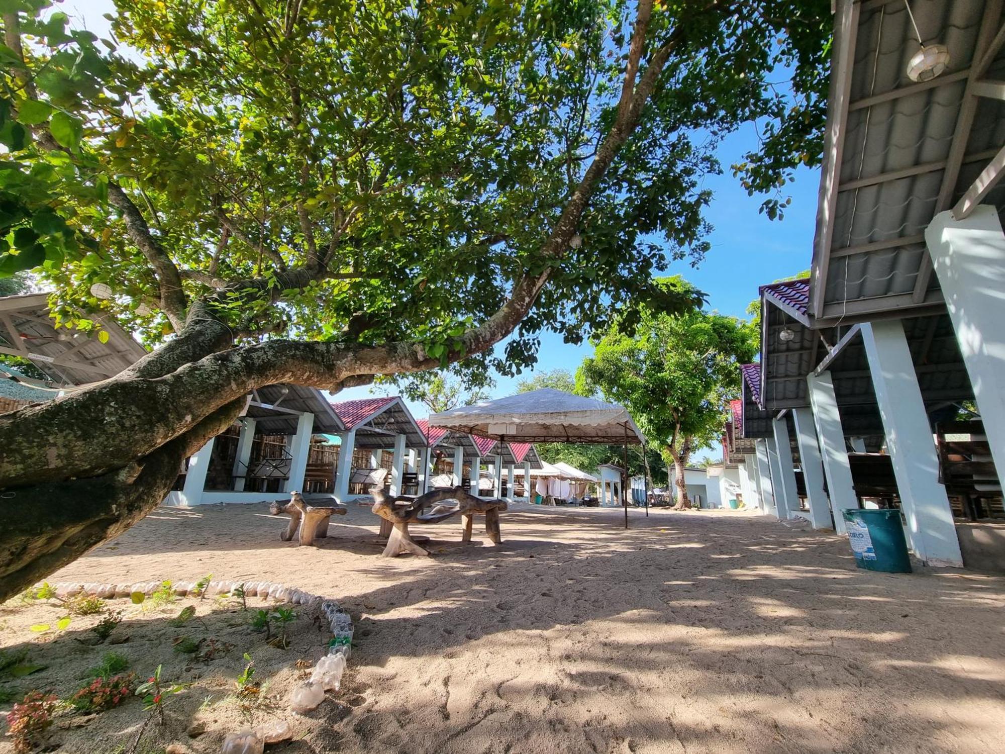 Yemaya De Laiya Powered By Cocotel Exterior photo